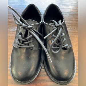 NWOT Children’s Place Black Dress Shoes - Size 11